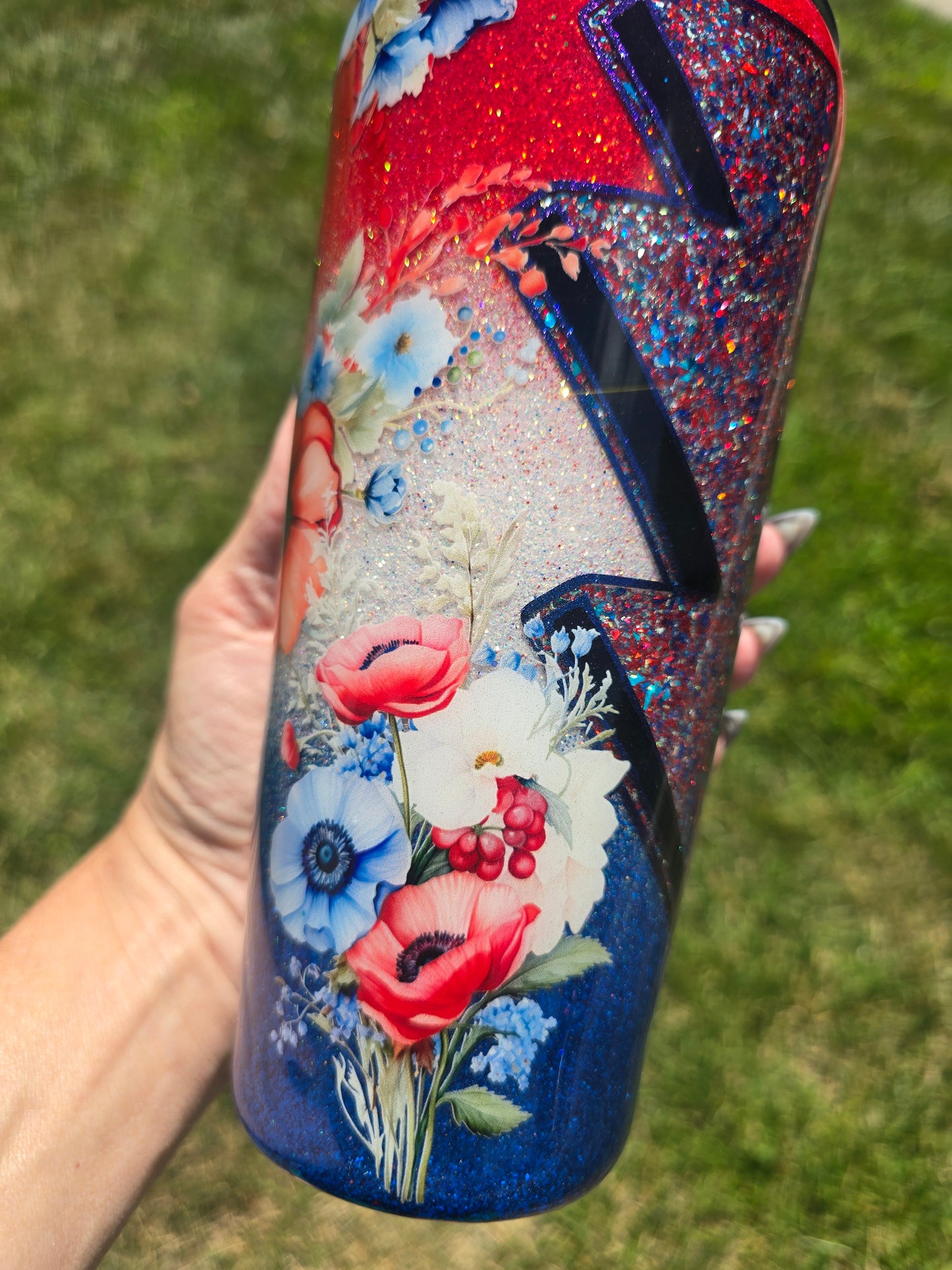 Patriotic Floral Glitter 30oz Modern Curve Style